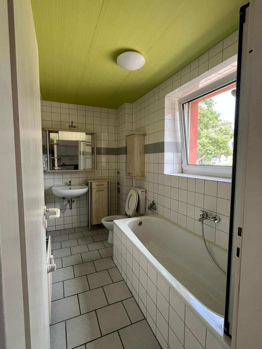 Bad-Beispiel-EG-rechts-NG-SZ293