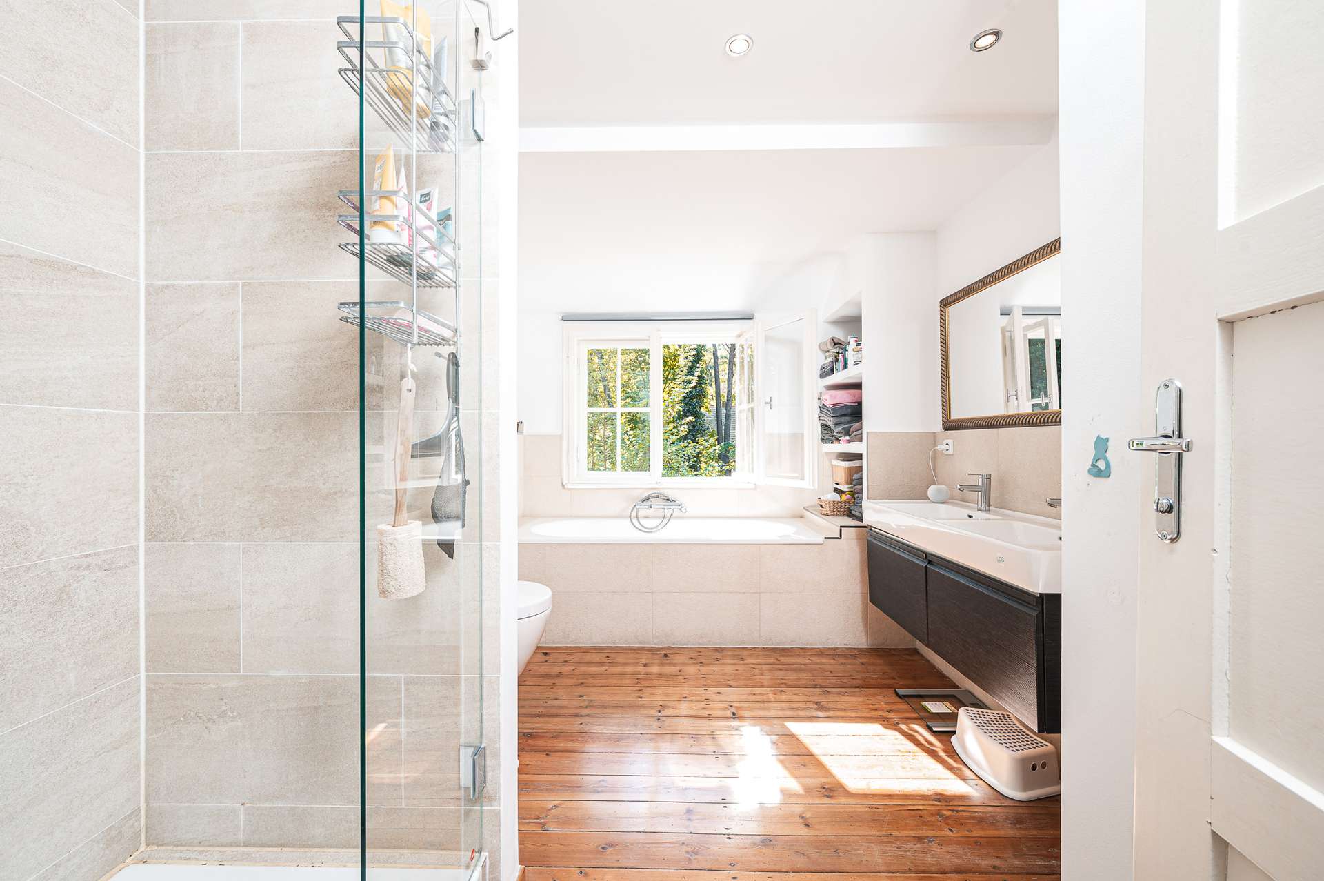 Bad-im-Obergeschoss-SZ119