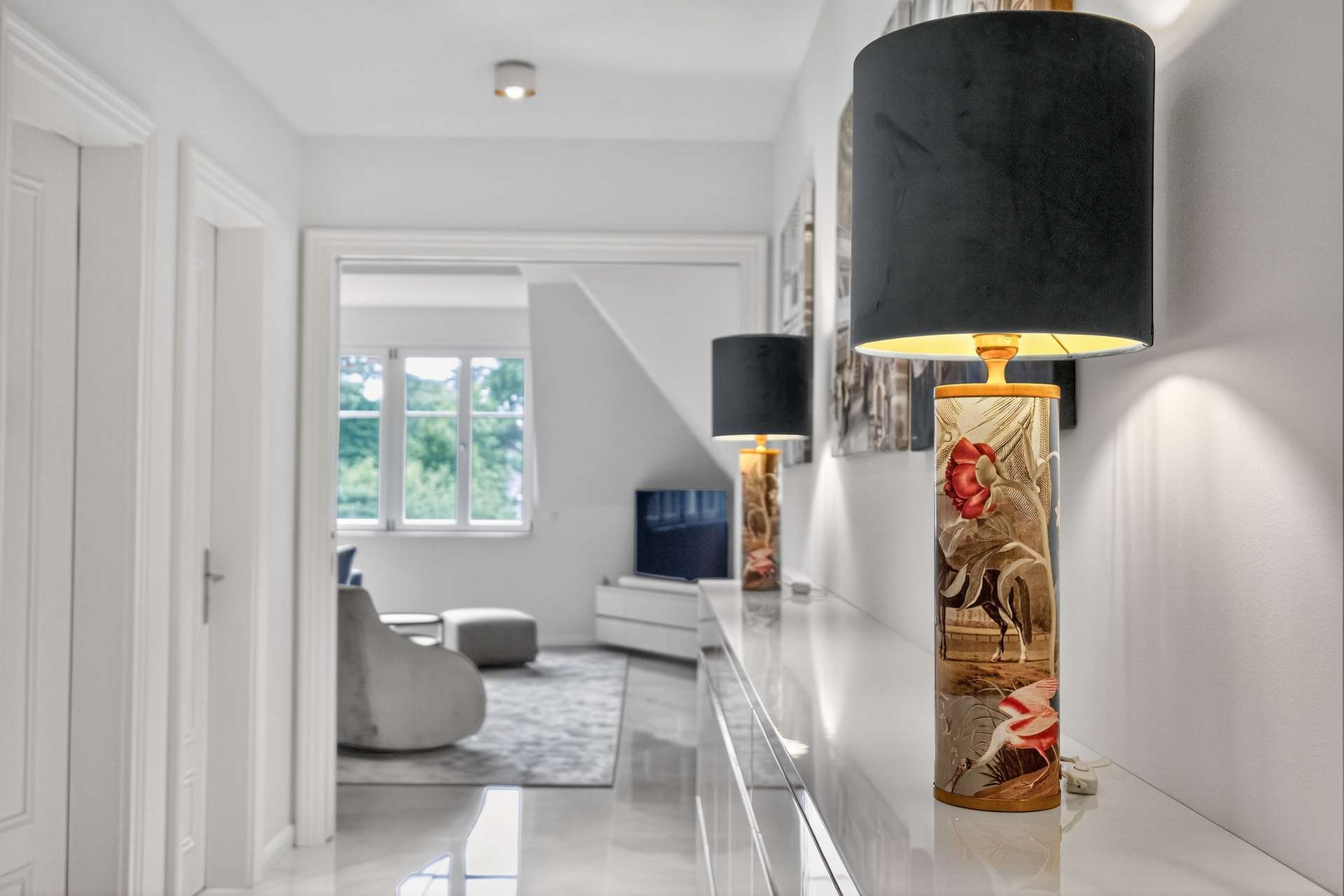 geschmackvolle-Moeblierung-SZ275