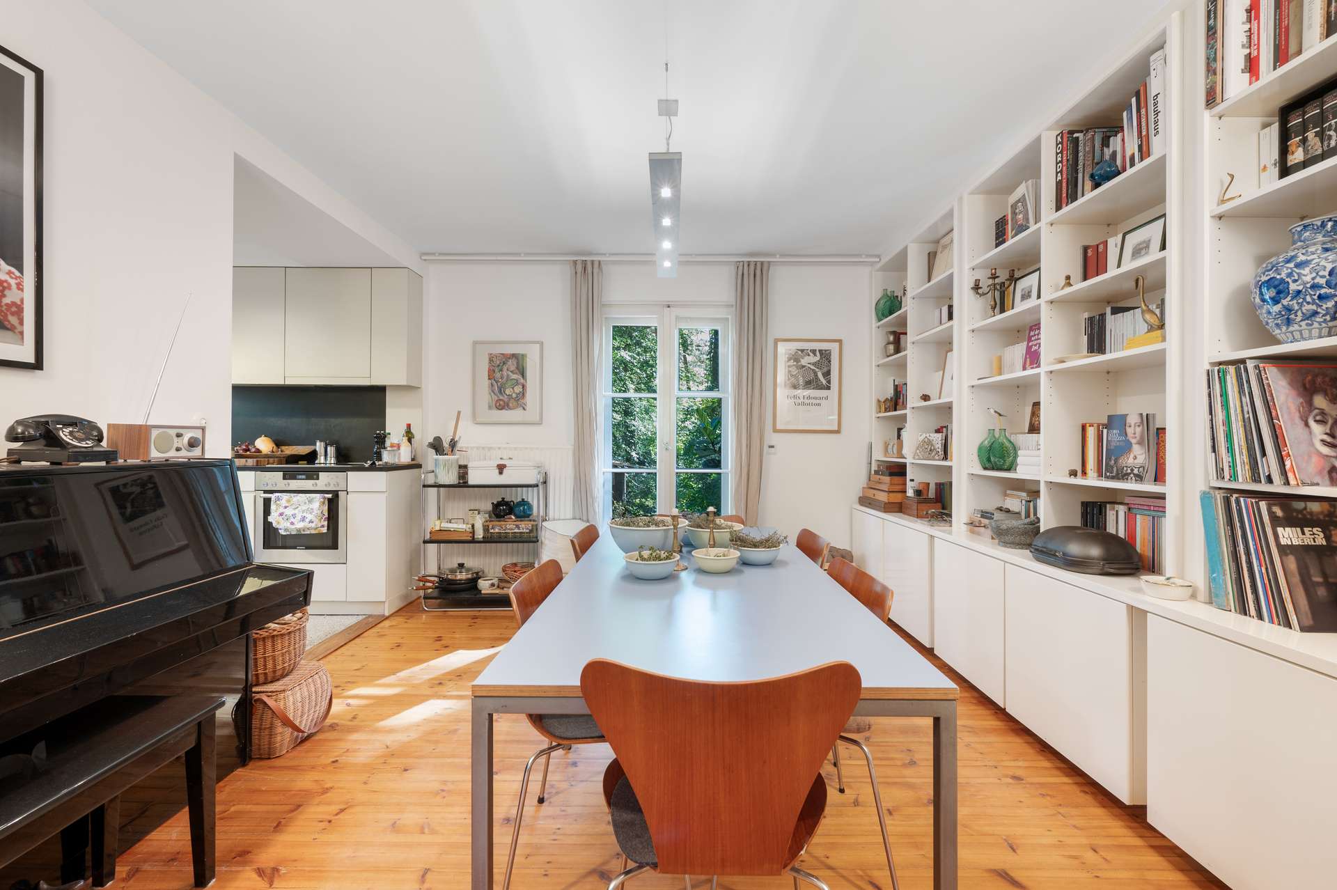 offene-Kueche-mit-Terrasse-SZ292