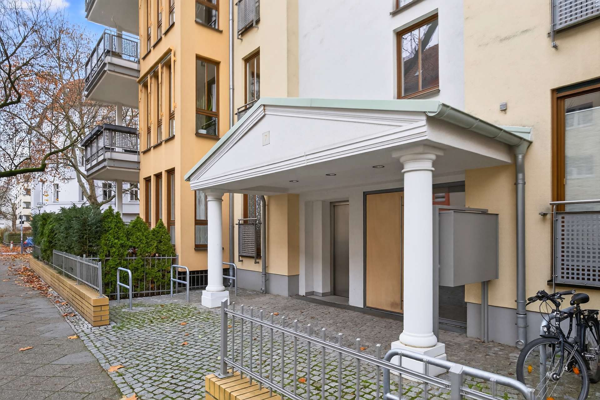 Aussenansicht_2-SZ313