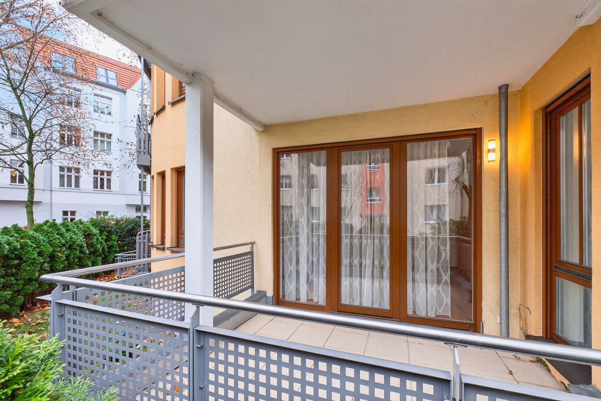 Balkon-strassenseitig-SZ313