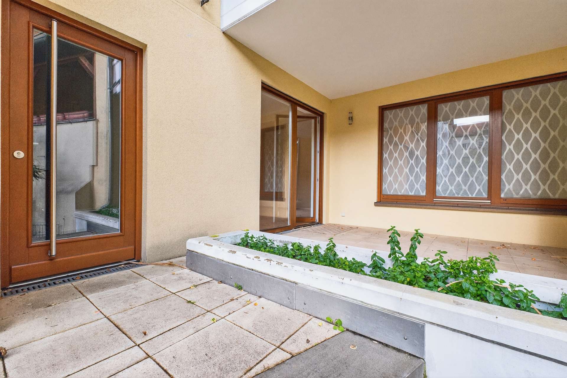 Terrasse-zum-Garten-SZ313