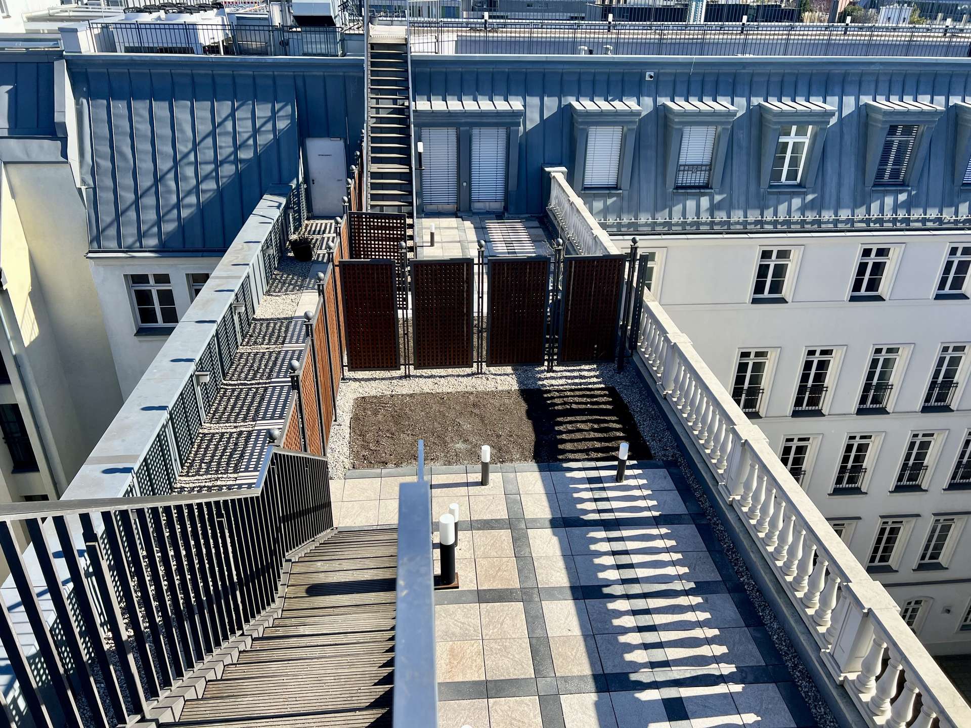 Dachterrasse-SZ327-1