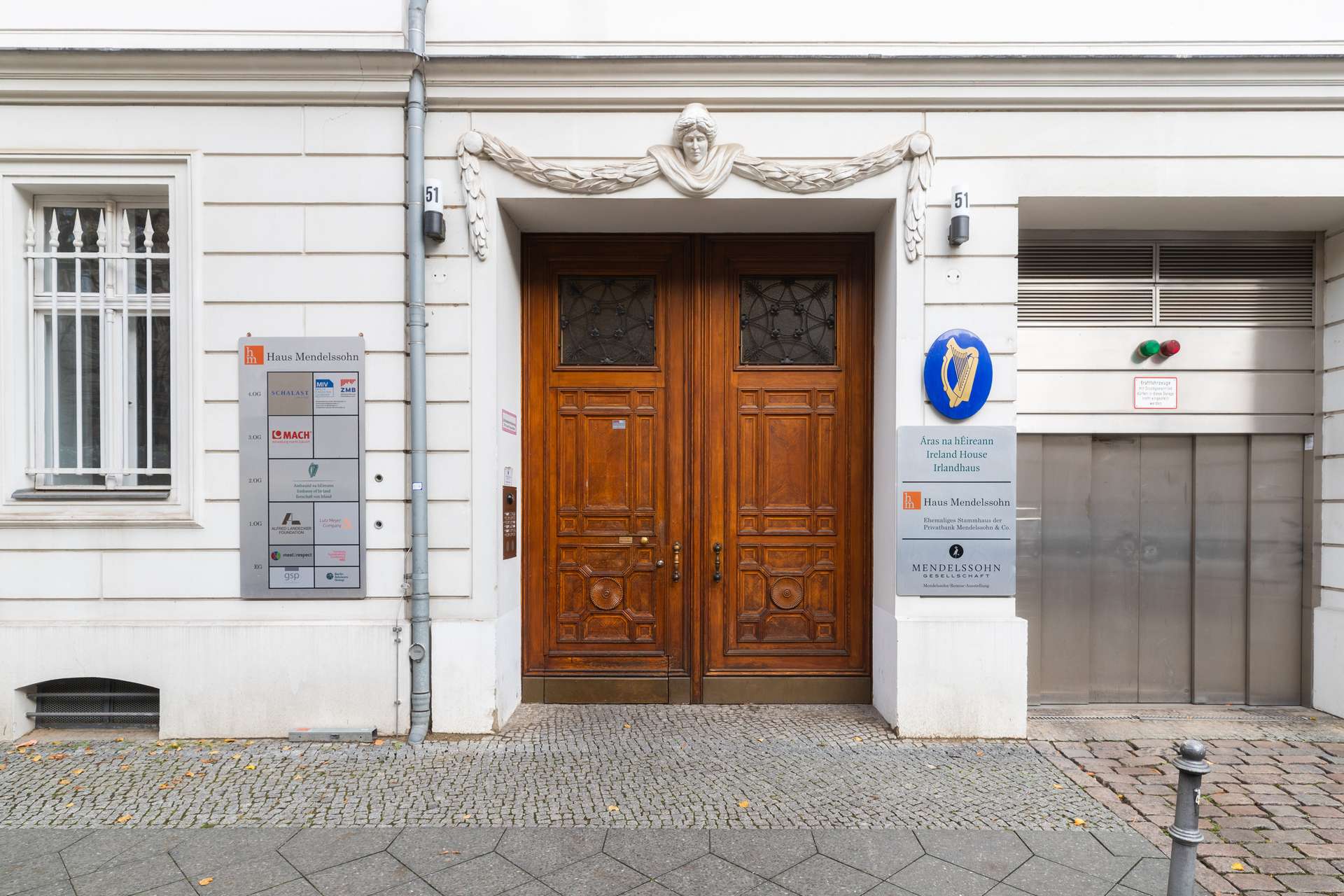 Eingangsbereich-SZ327